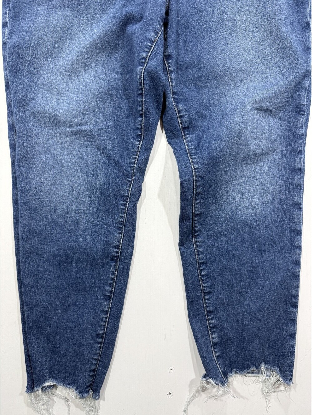 American Eagle Curvy High-Rise Jegging Crop Womens 14 Short Blue Jeans - Picture 4 of 10